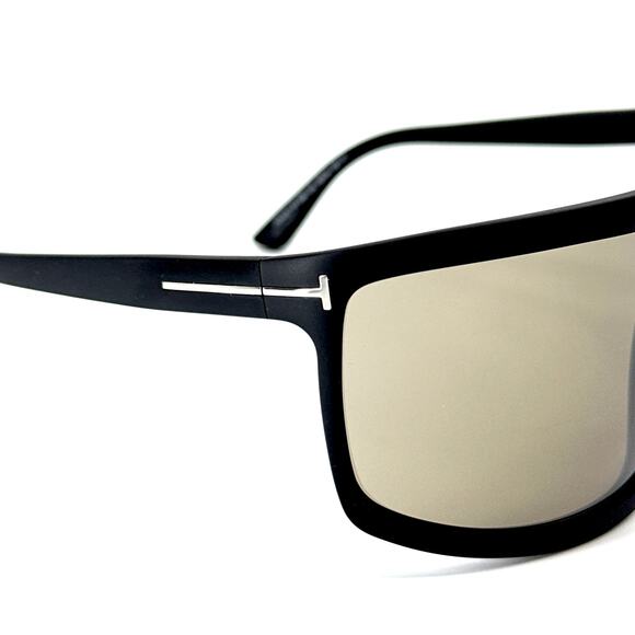 NEW!!! TOM FORD Clint-02 Sunglasses TF1066 02L Authentic - Picture 8 of 12